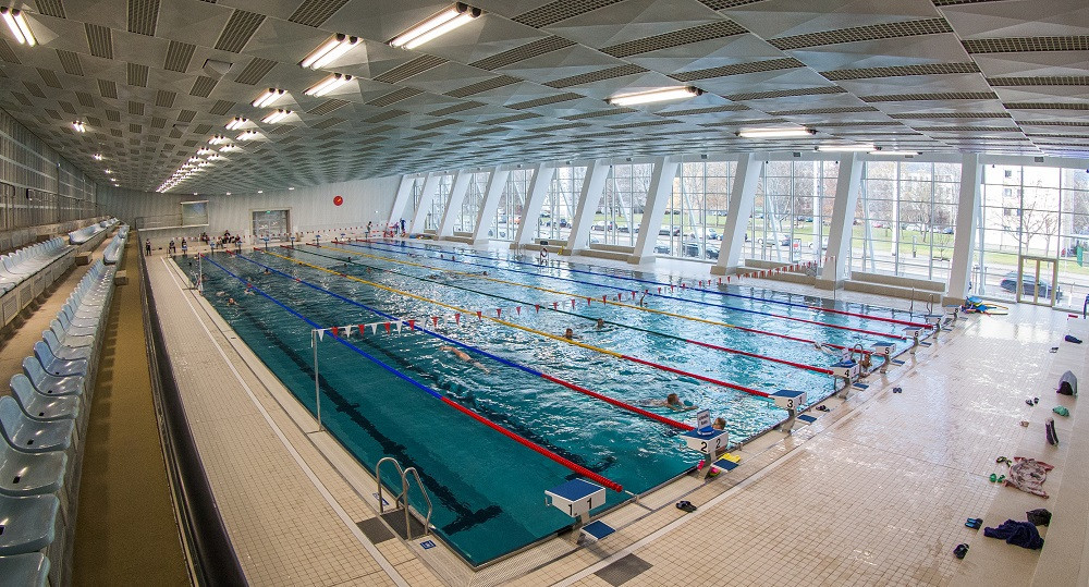 Freizeiterlebnis: Schwimmsportkomplex Freiberger Straße